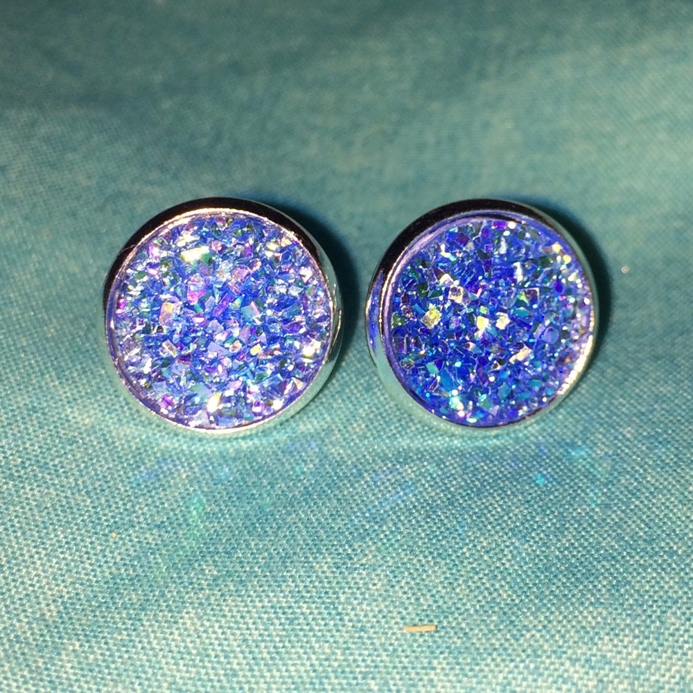 Druzy style stud- Blue & Silver